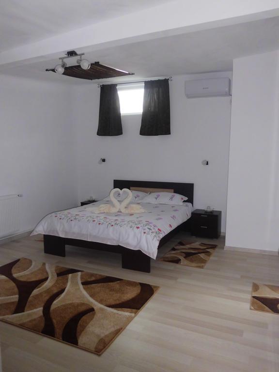 Casa Verde Оршова Экстерьер фото